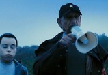 Сцена из фильма Железная схватка / Robot Overlords (2014) Железная схватка сцена 10