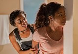 Фильм Вторжение / Breaking In (2018) - cцена 1