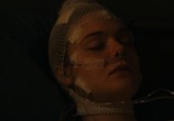 Фильм Кажется, мы остались одни / I Think We're Alone Now (2018) - cцена 3