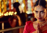 Фильм Платье / Aadai (2019) - cцена 3