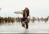 Фильм Пираты Карибского моря: Сундук мертвеца / Pirates of the Caribbean: Dead Man's Chest (2006) - cцена 9